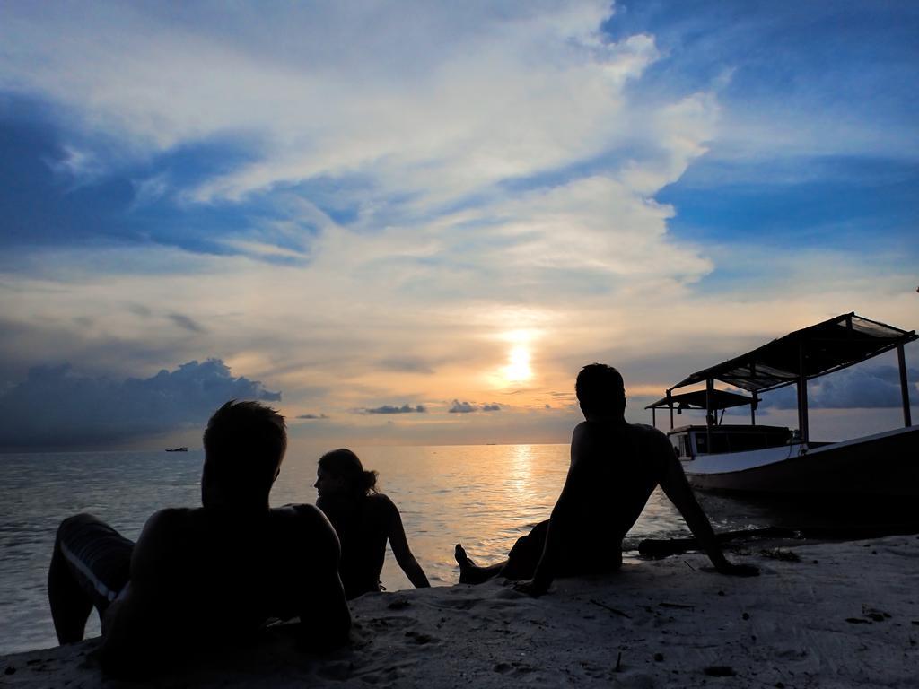 Ayu Hotel Karimunjawa Dış mekan fotoğraf
